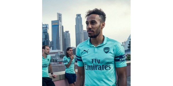Arsenal afastado camisole é muito na moda